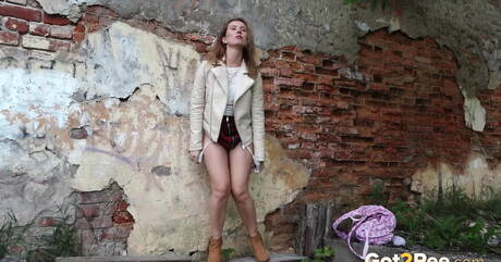 Got 2 Pee are pleased to offer you xxx pictures featuring Rita in piss lover porn